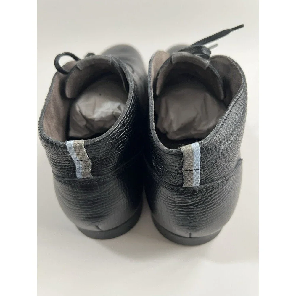 Salvatore Ferragamo World Men’s Black Leather Chukka Boots Round Toe Size 7.5